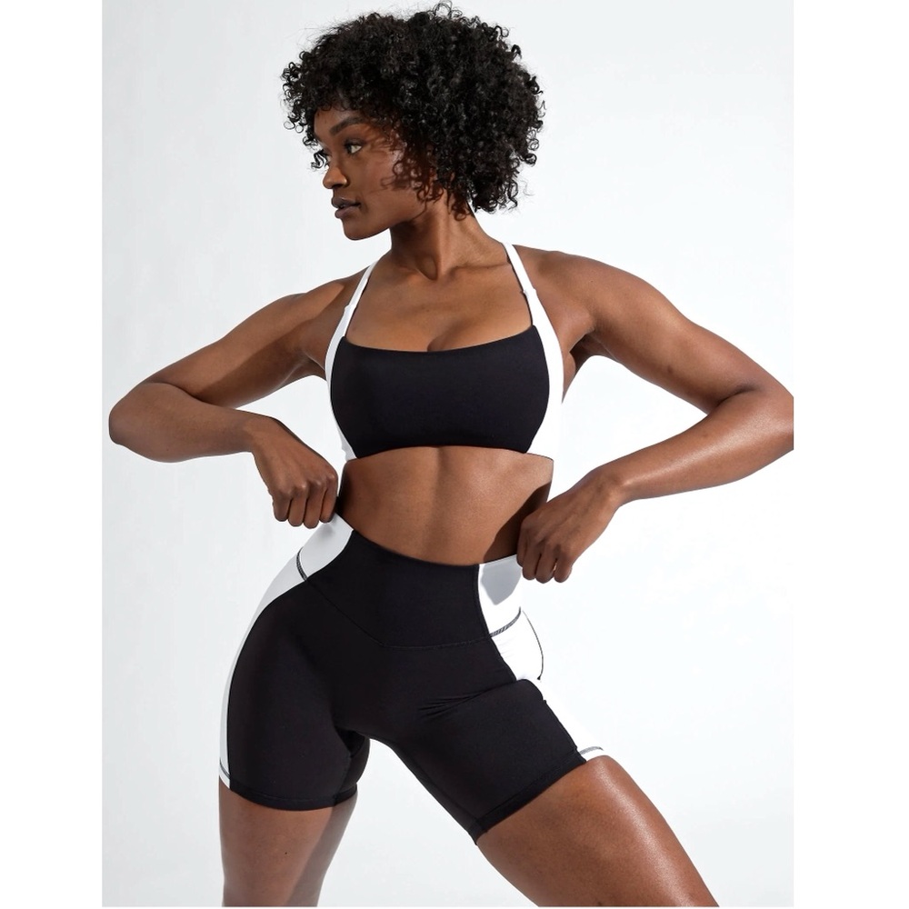 BUFFBUNNY Aurora Sports Bra & Shorts